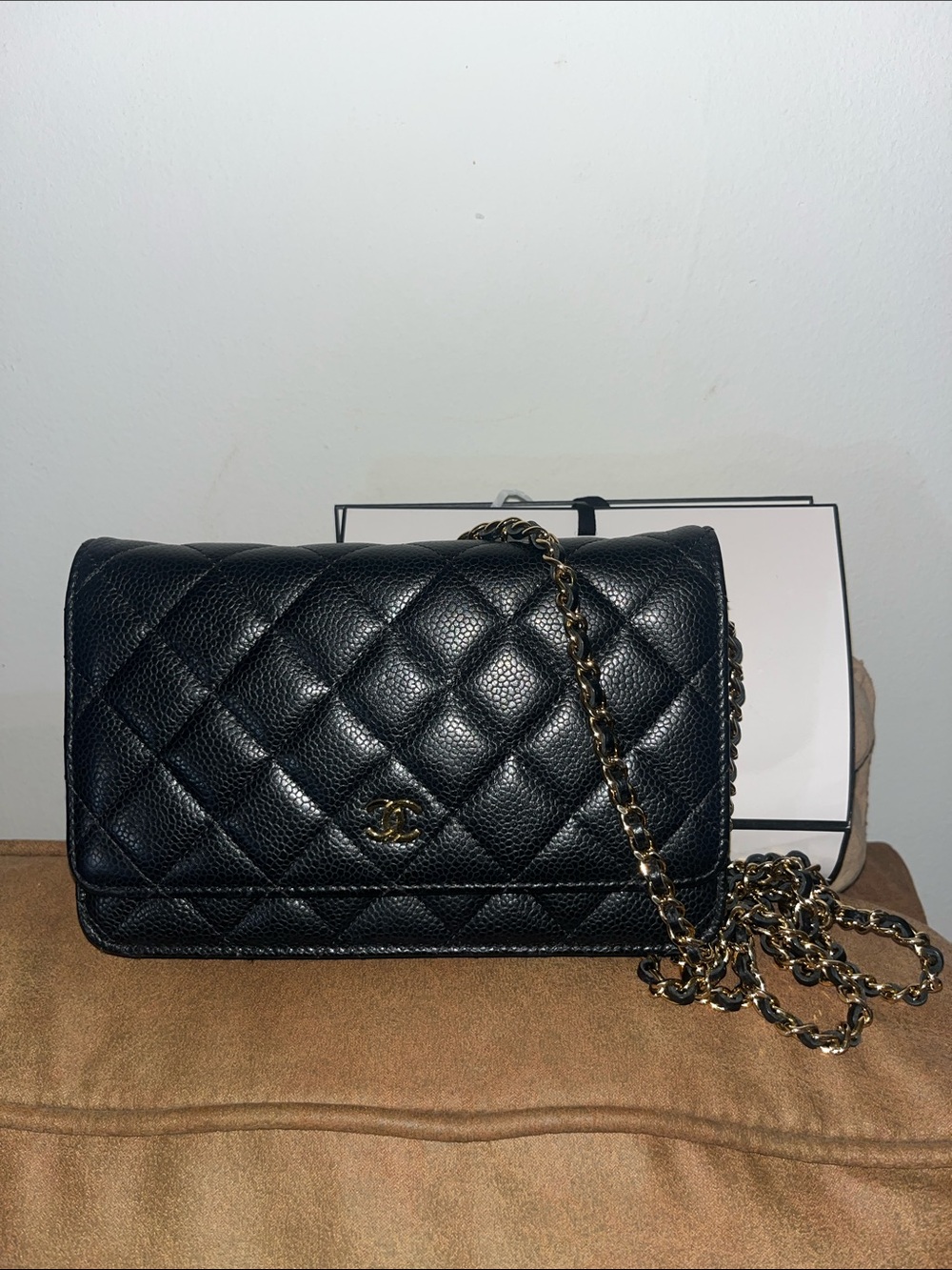 Quilted Crossbody - Picture 3 of 4